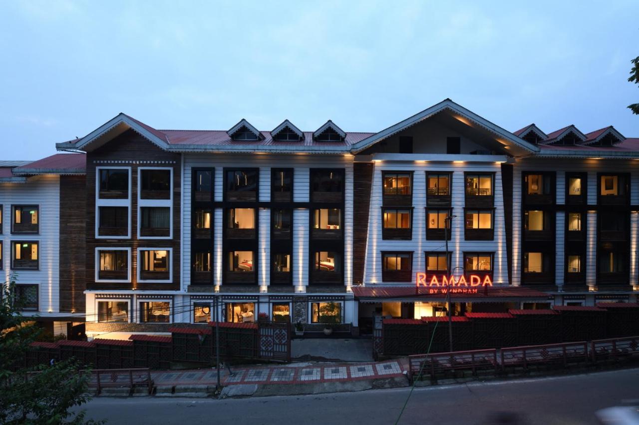 Ramada By Wyndham Gangtok Hotel & Casino Golden Εξωτερικό φωτογραφία